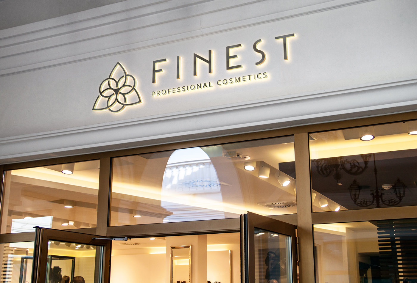 Shop-Facade-Logo-MockUp